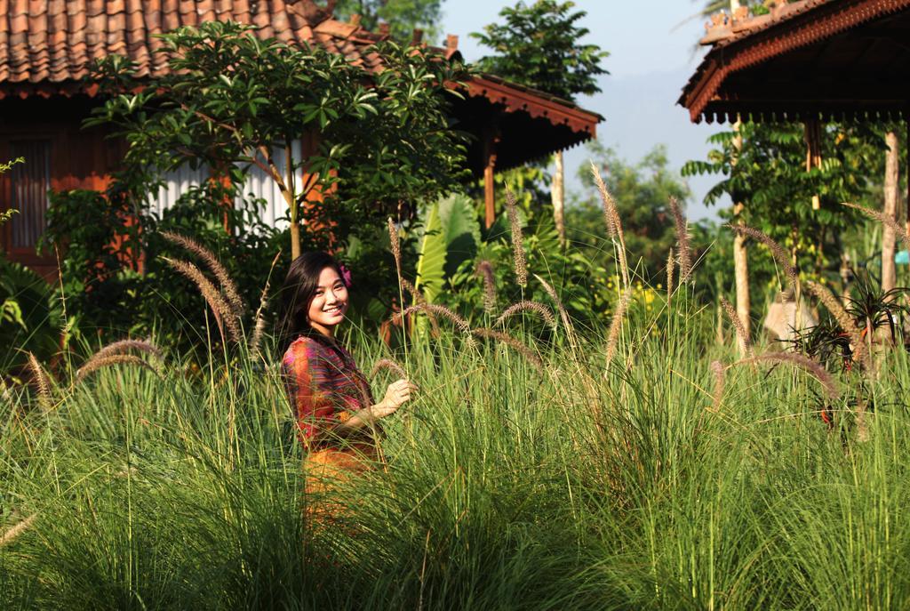 Amata Borobudur Resort Magelang Exterior photo